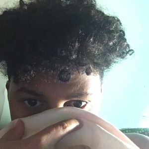 Meet your Posher, Myles